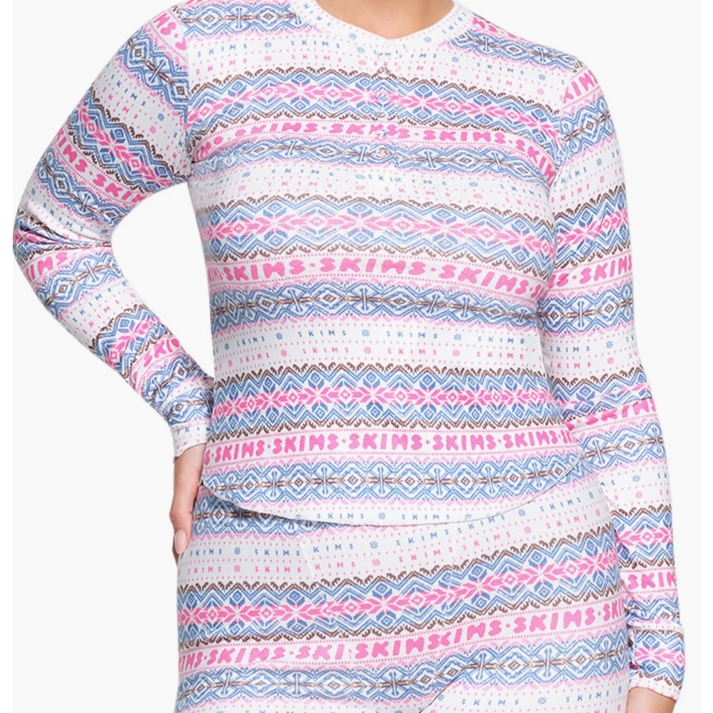 skims plush pointelle long sleeve henley